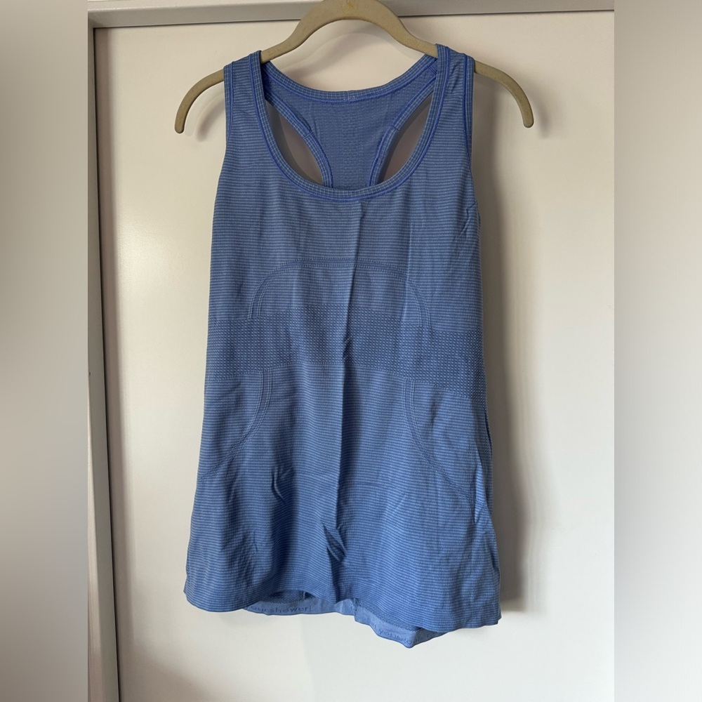 Lululemon purple/blue tank